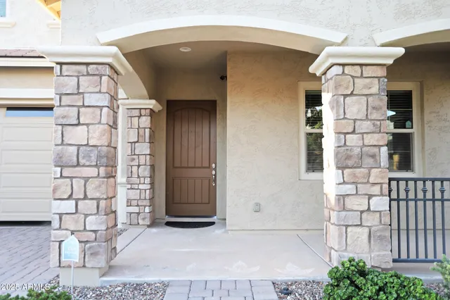 $759,000 | 1954 East Geronimo Street, Chandler, AZ 85225