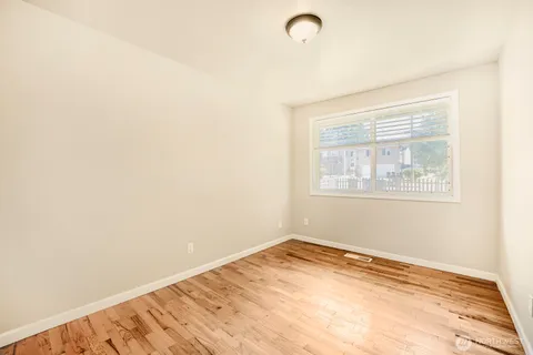 $549,950 | 23227 110th Place Southeast, Kent, WA 98031