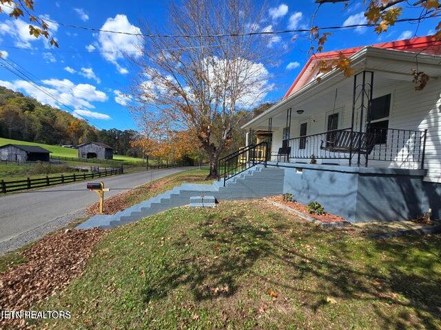 1085 Lick Branch Road Ewing, VA 24248 - Photo 3 of 32 215b