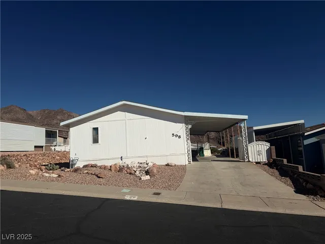 $1,650 | 598 Lake Superior Lane, Boulder City, NV 89005