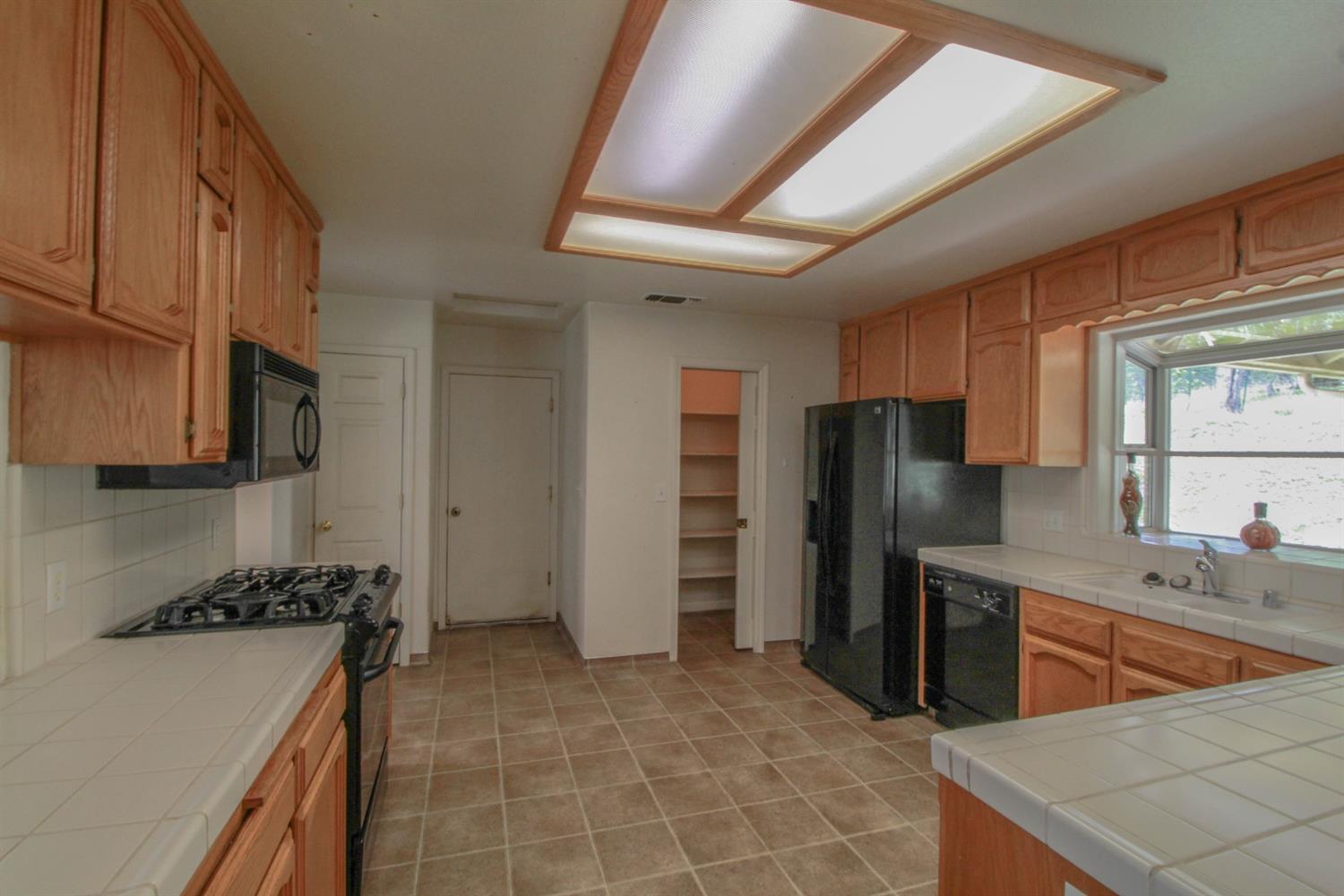 4252 Ashworth Road Mariposa, CA 95338 - Photo 9 of 50 Gallery Image 9
