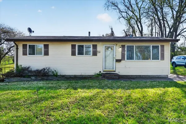 $139,900 | Undisclosed Address, Florissant, MO 63033