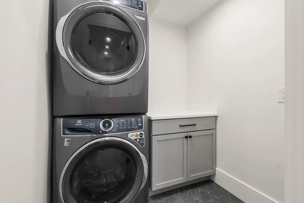 $4,998,000 | 40 Sewall Street, Newton, MA 02465