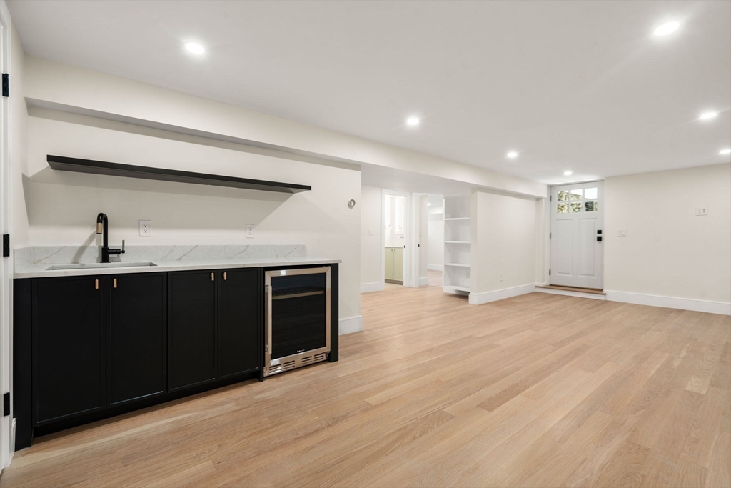 40 Sewall Street Newton, MA 02465 - Photo 34 of 42