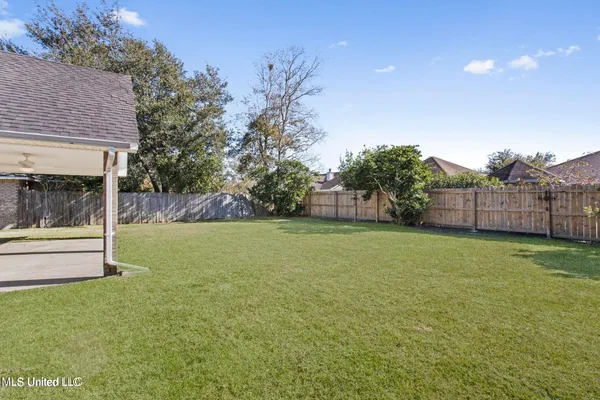 $1,800 | 987 Bluff Ridge, Biloxi, MS 39532