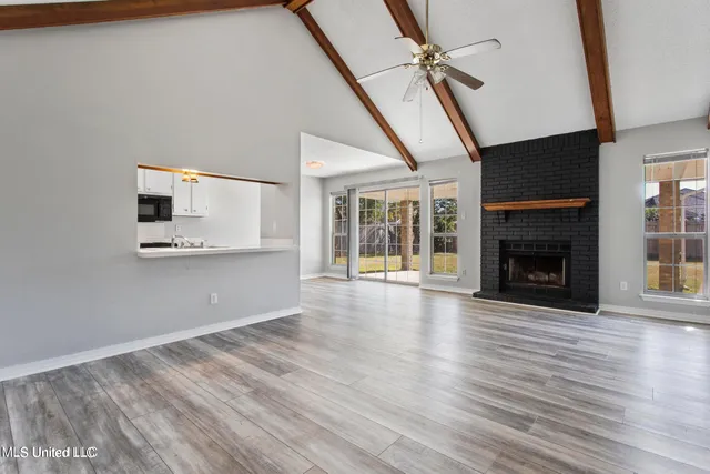 $1,900 | 987 Bluff Ridge, Biloxi, MS 39532