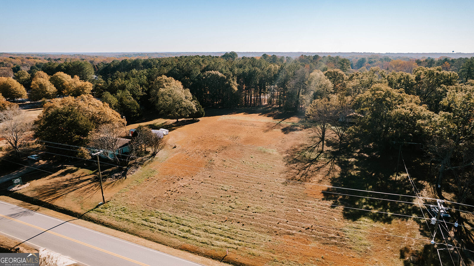 1901 Hog Mountain Road Watkinsville, GA 30677 - Photo 5 of 9 a view of a outdoor space with mountain view