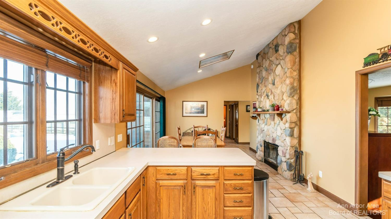3450 West Albain Road Monroe, MI 48161 - Photo 19 of 64 Photo 19
