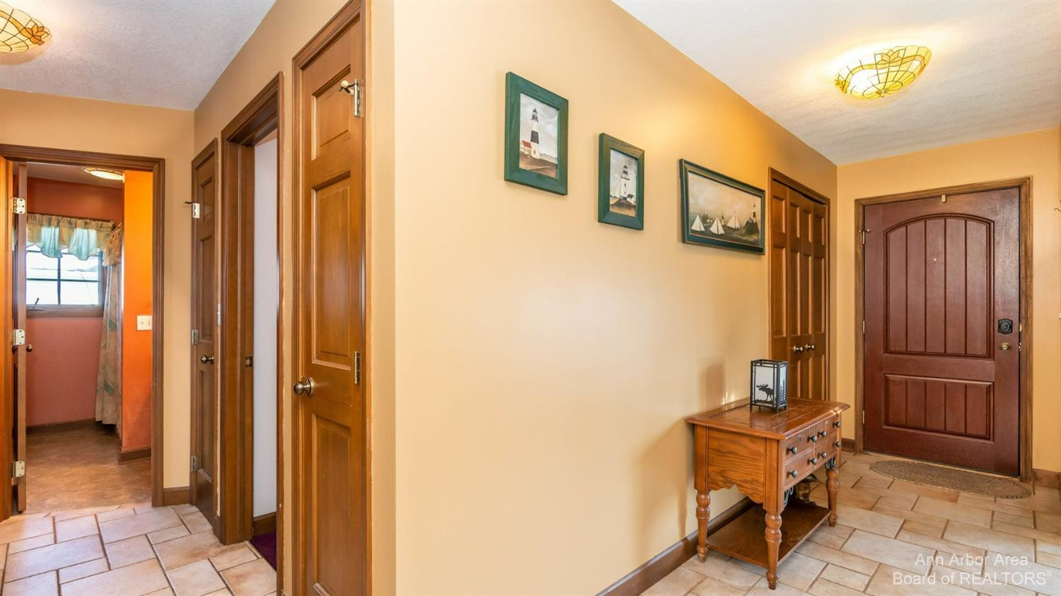 3450 West Albain Road Monroe, MI 48161 - Photo 24 of 64 Foyer and hall to bedrooms