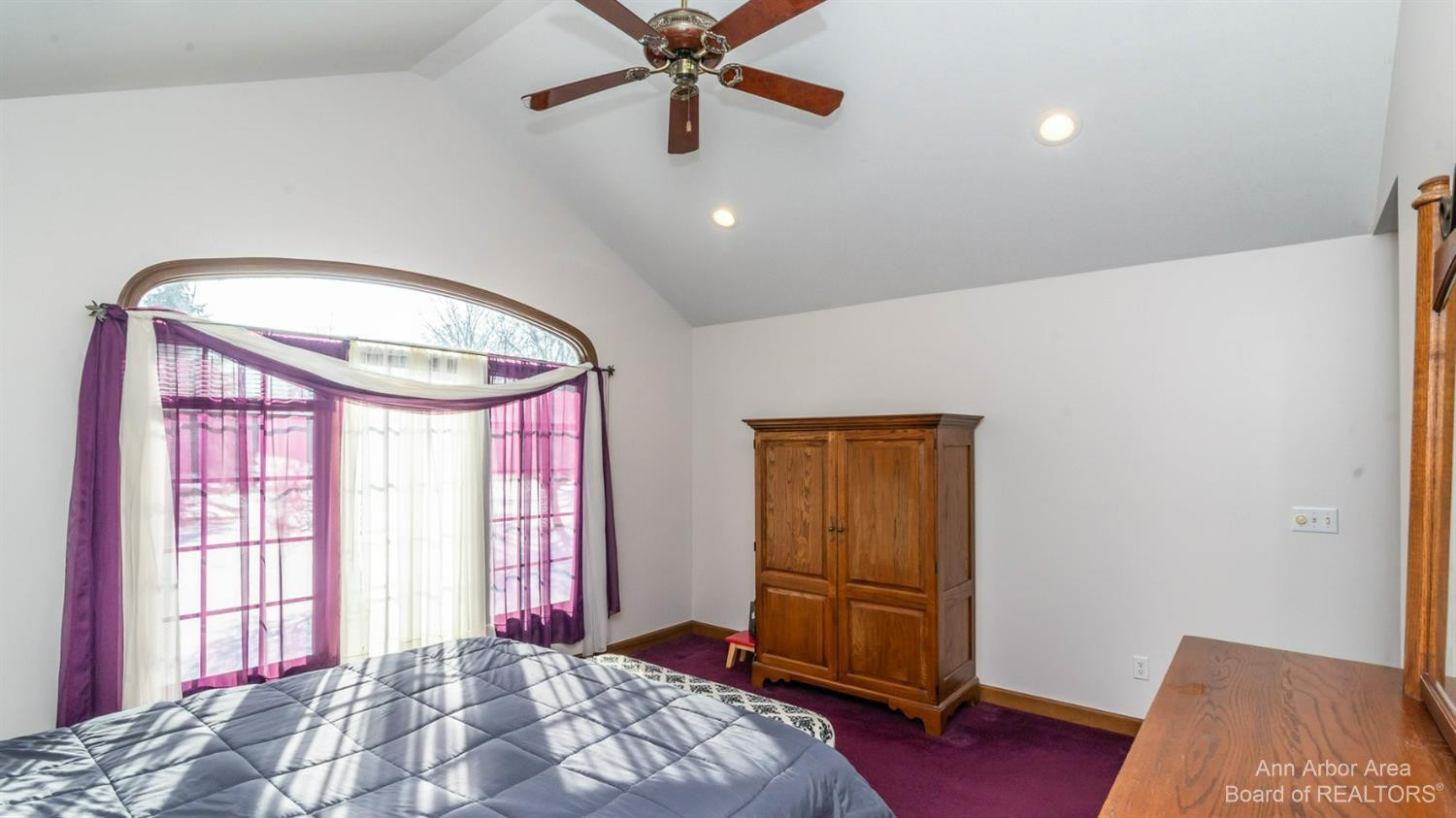 3450 West Albain Road Monroe, MI 48161 - Photo 27 of 64 Beautiful window in primary bedroom