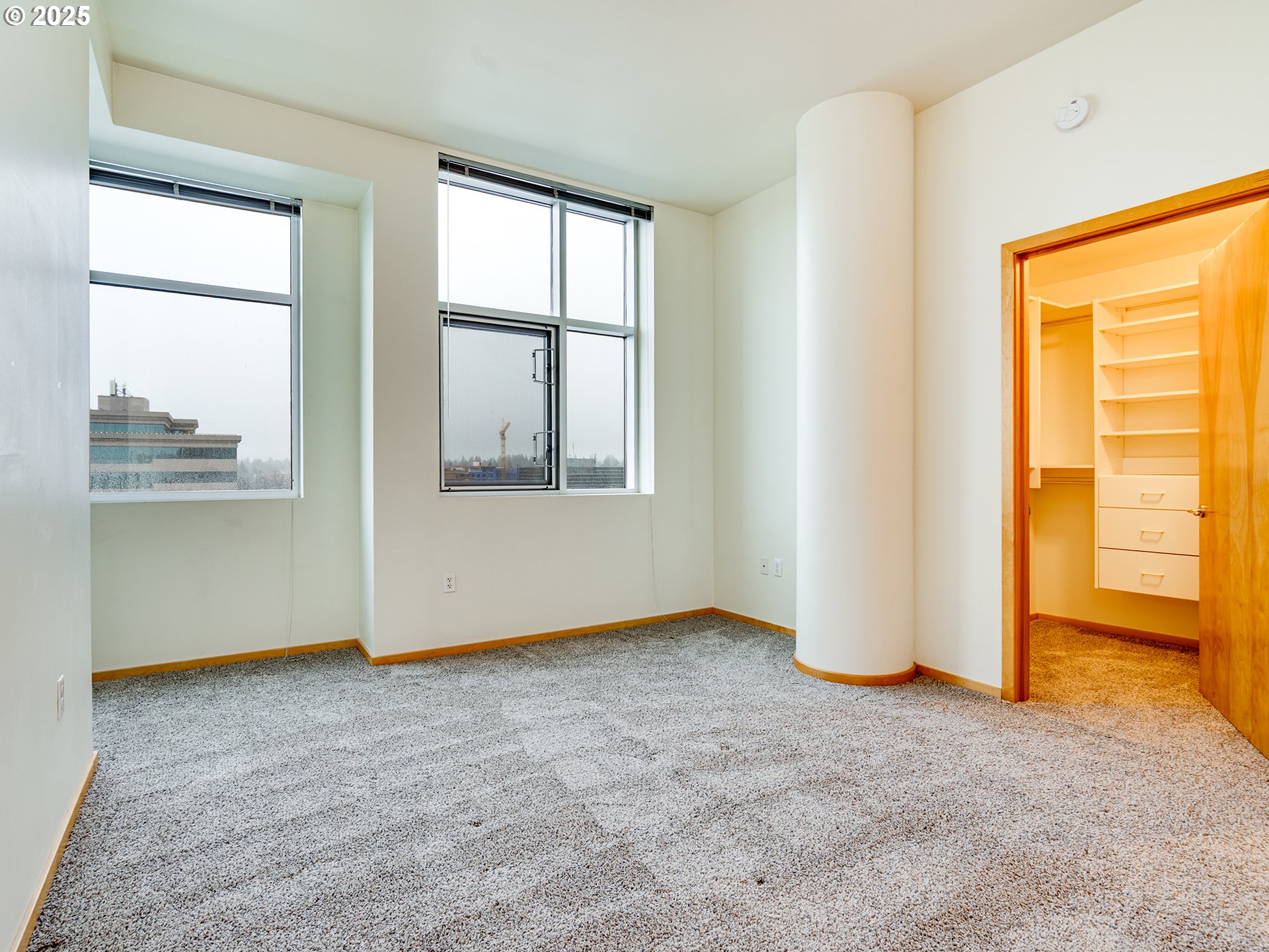 700 Washington Street, Unit 1020 Vancouver, WA 98660 - Photo 13 of 25 Primary Bedroom