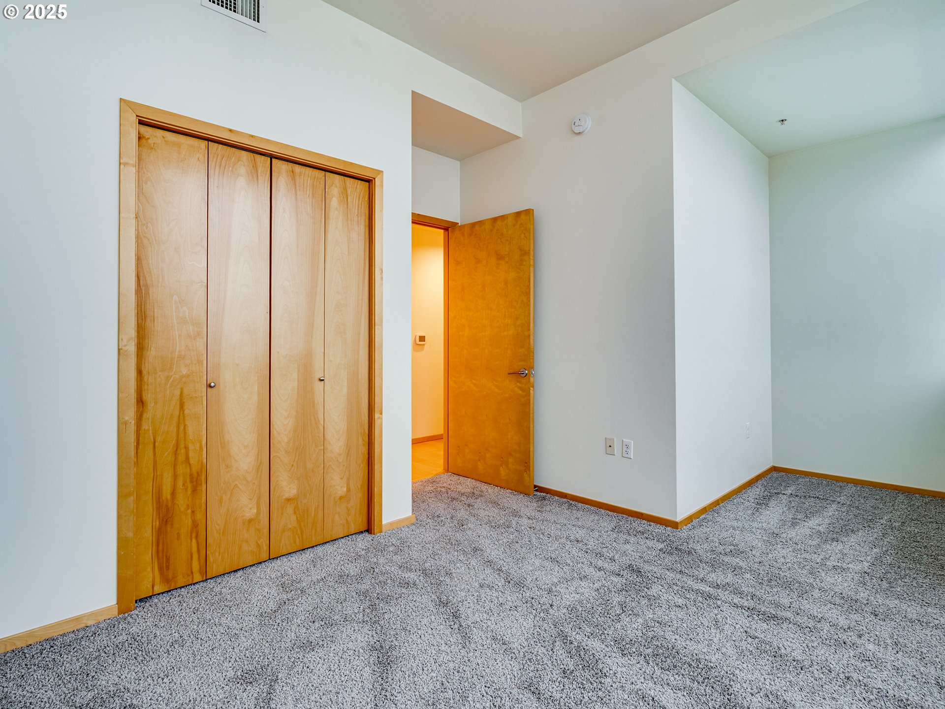 700 Washington Street, Unit 1020 Vancouver, WA 98660 - Photo 16 of 25 Bedroom