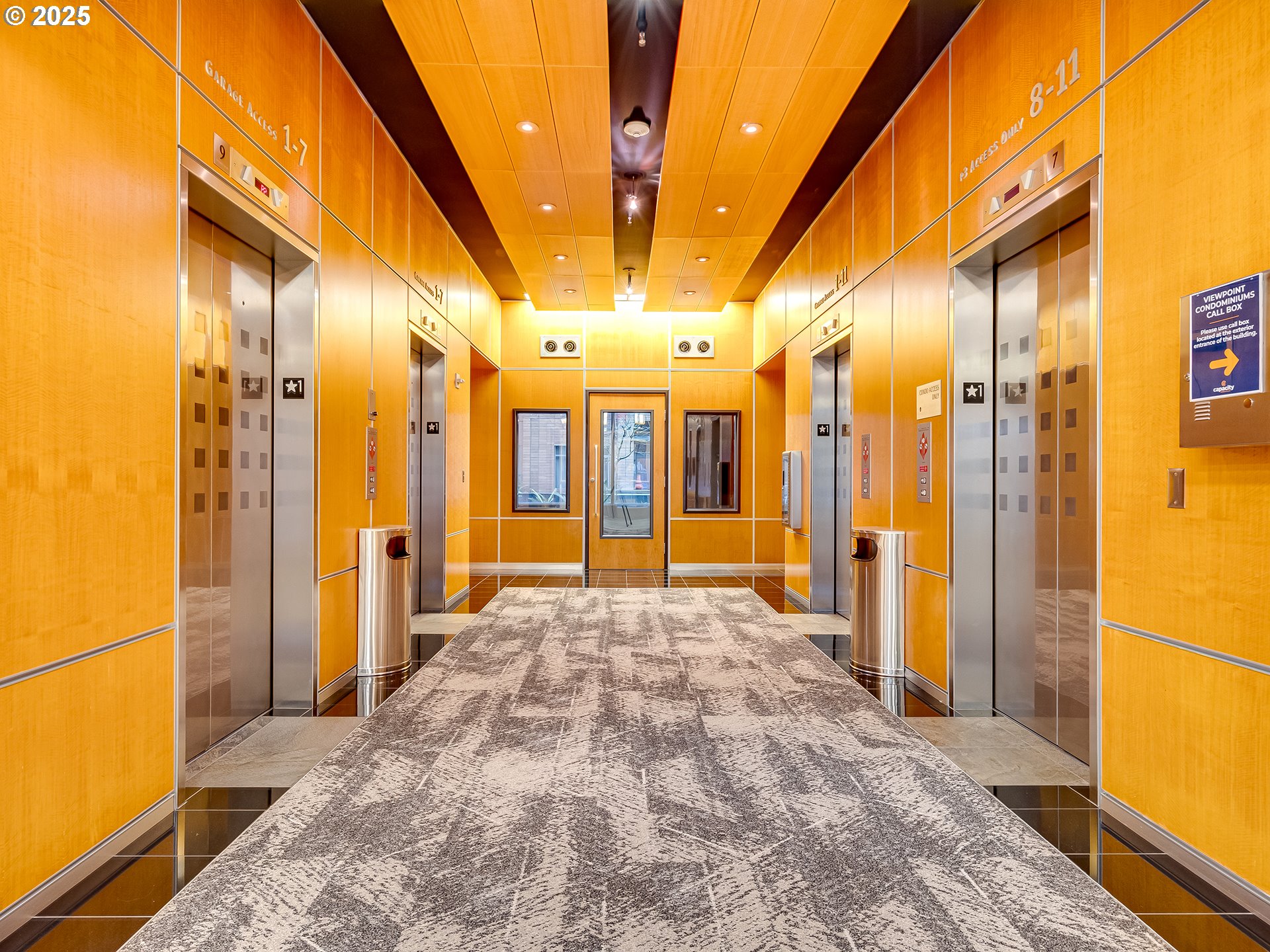 700 Washington Street, Unit 1020 Vancouver, WA 98660 - Photo 19 of 25 Lobby