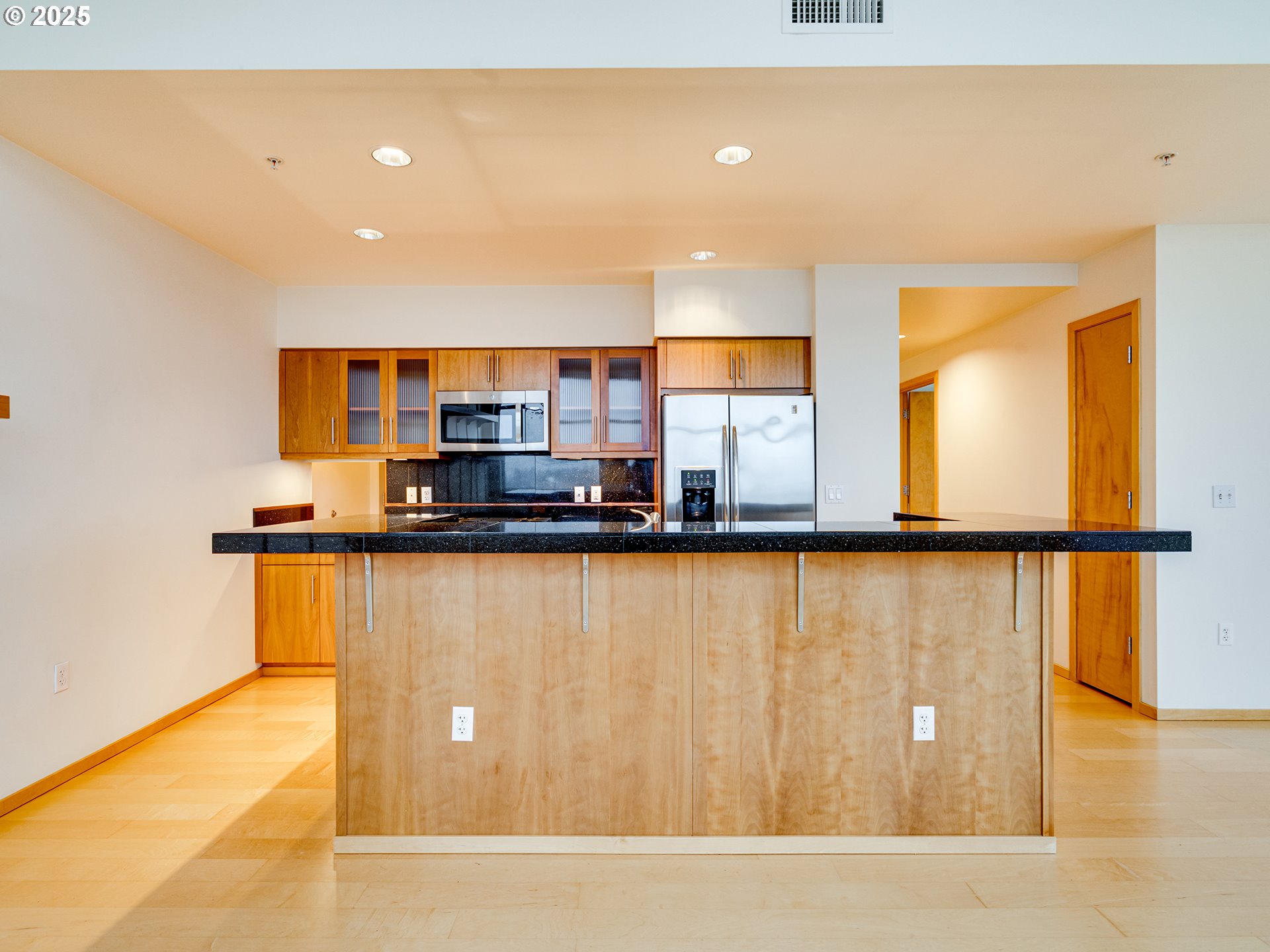 700 Washington Street, Unit 1020 Vancouver, WA 98660 - Photo 7 of 25