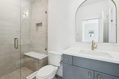 a view of empty room with window