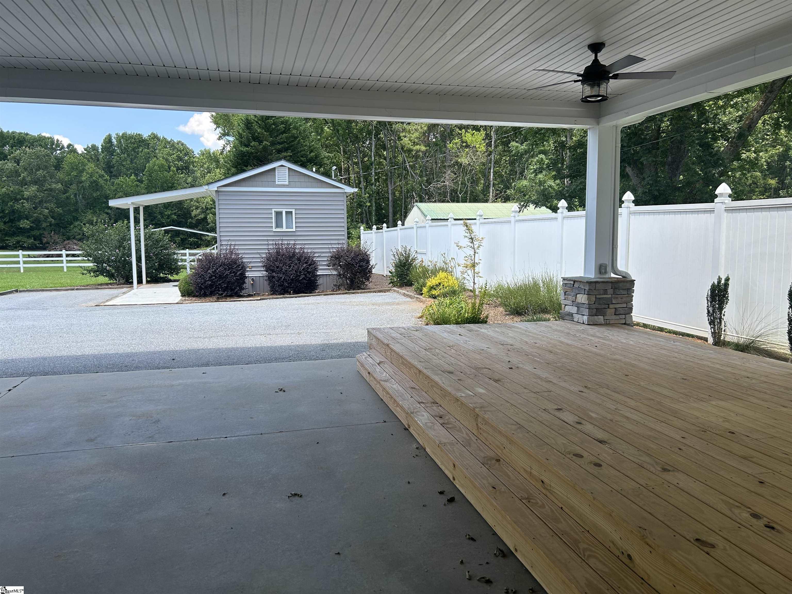 411 Old Colony Road Clinton, SC 29325 - Photo 47 of 48 Gallery Image 47