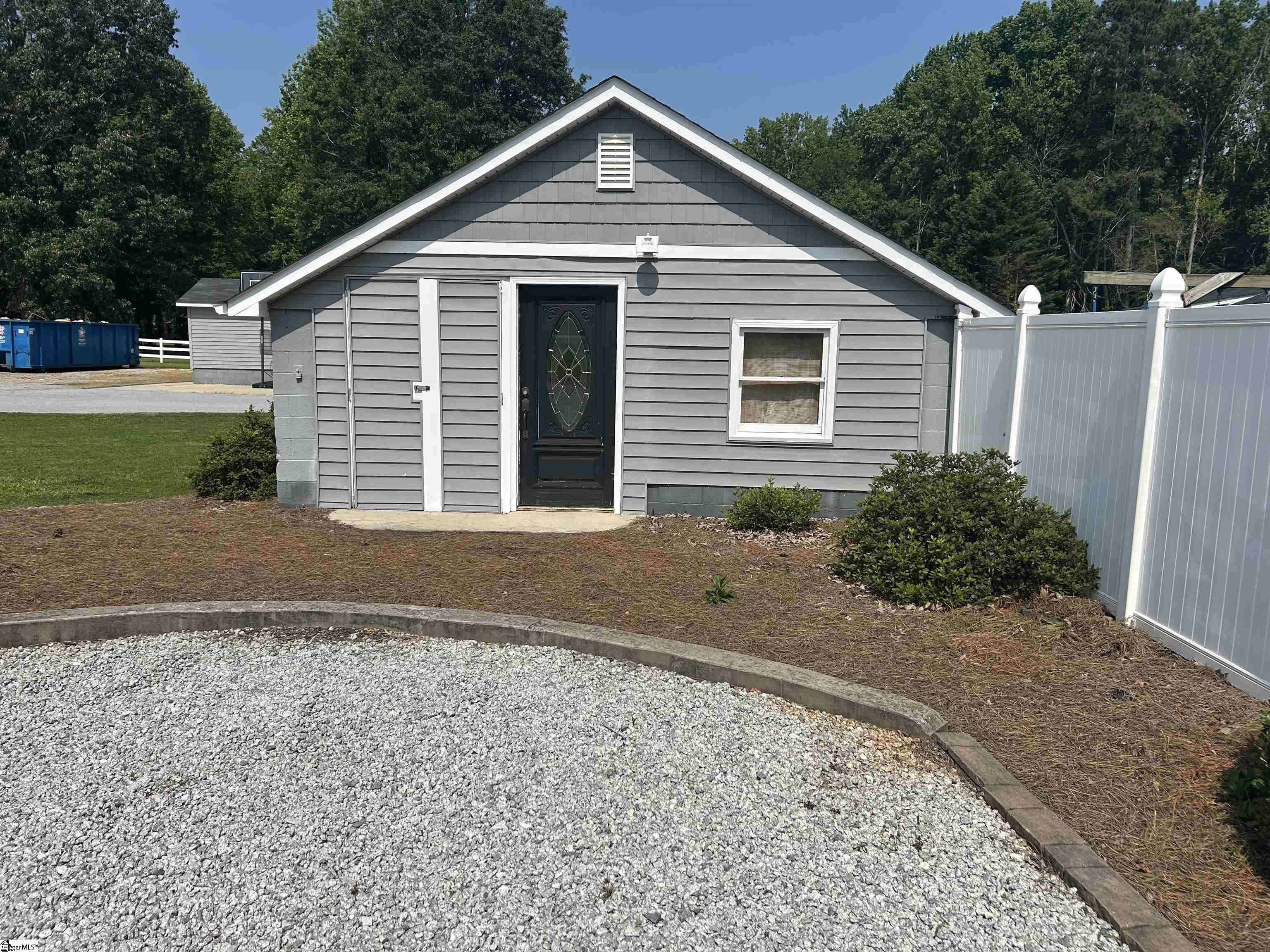 411 Old Colony Road Clinton, SC 29325 - Photo 9 of 48 Gallery Image 9