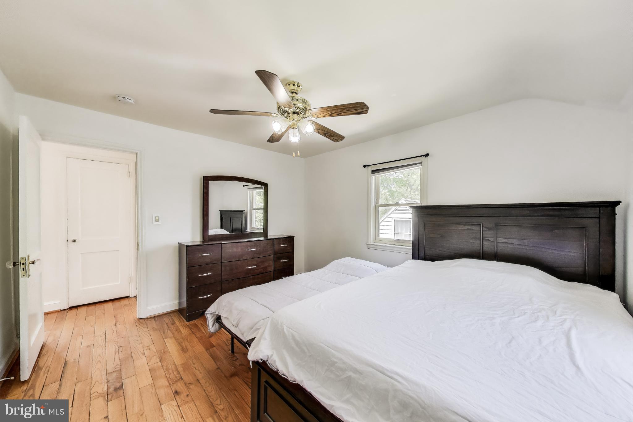 4600 Jones Bridge Road Bethesda, MD 20814 - Photo 14 of 38