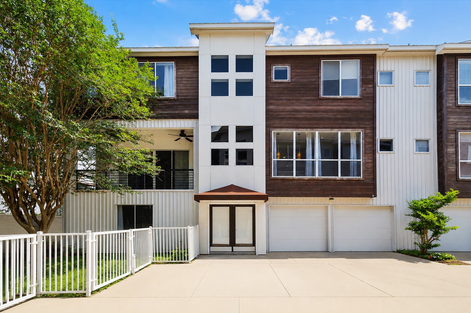 616 Lester Street Houston, TX 77007 - Photo 2 of 25