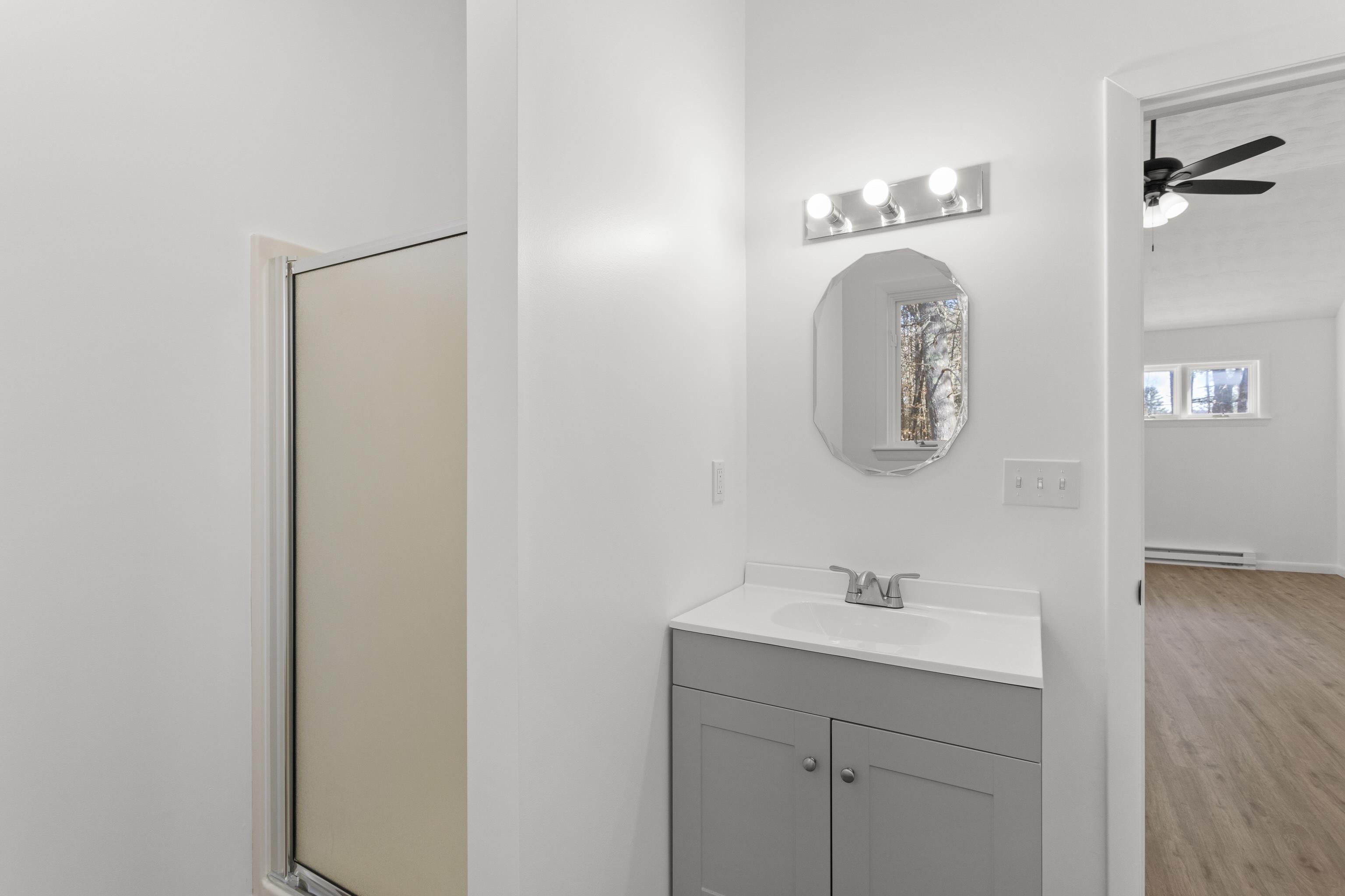 120 Hooksett Turnpike Concord, NH 03301 - Photo 18 of 58