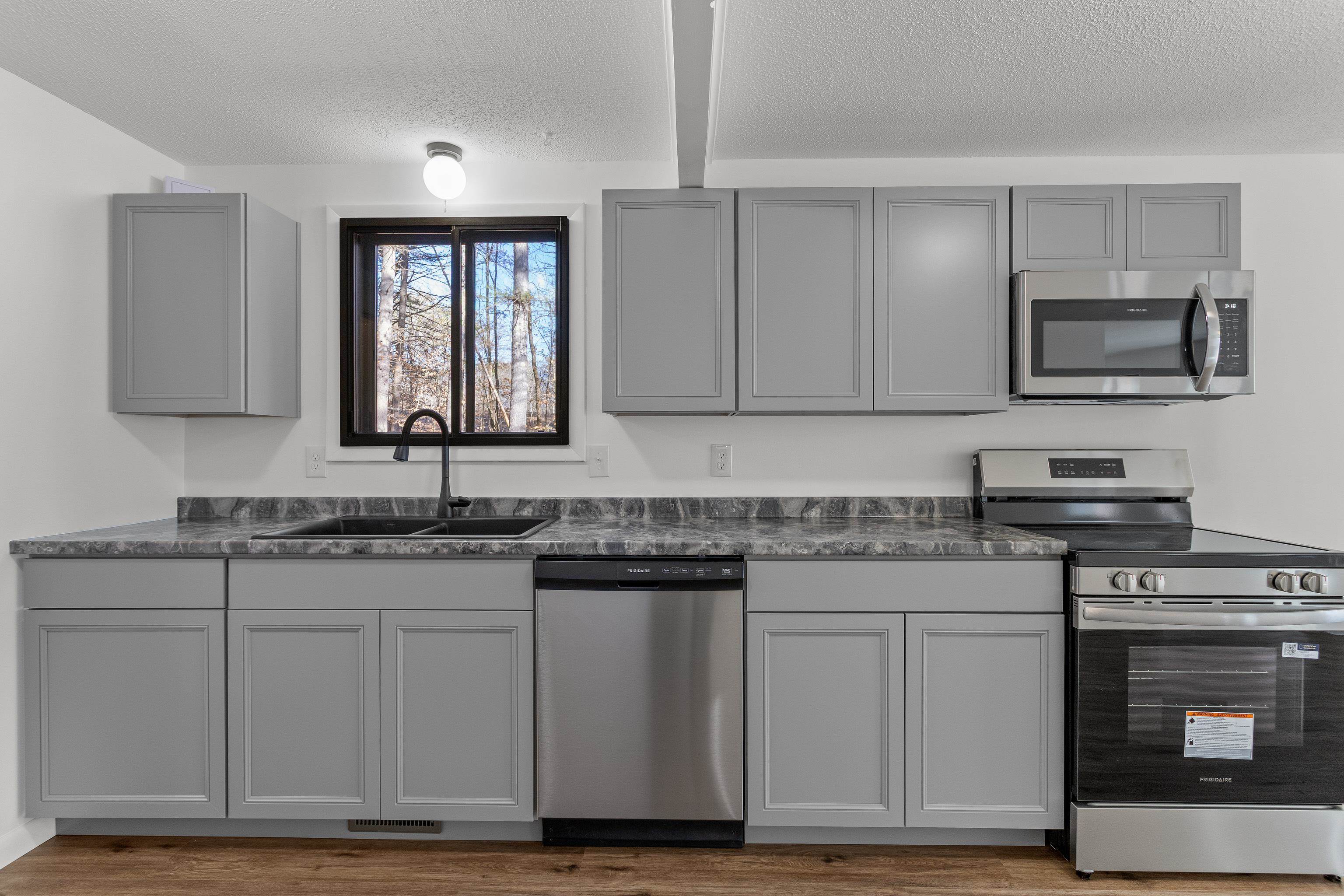 120 Hooksett Turnpike Concord, NH 03301 - Photo 10 of 58