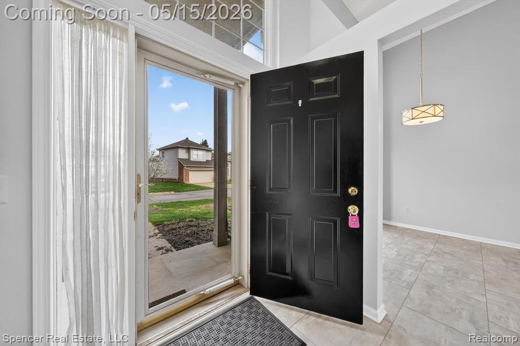 3141 Bridlewood Drive Rochester, MI 48306 - Photo 7 of 43