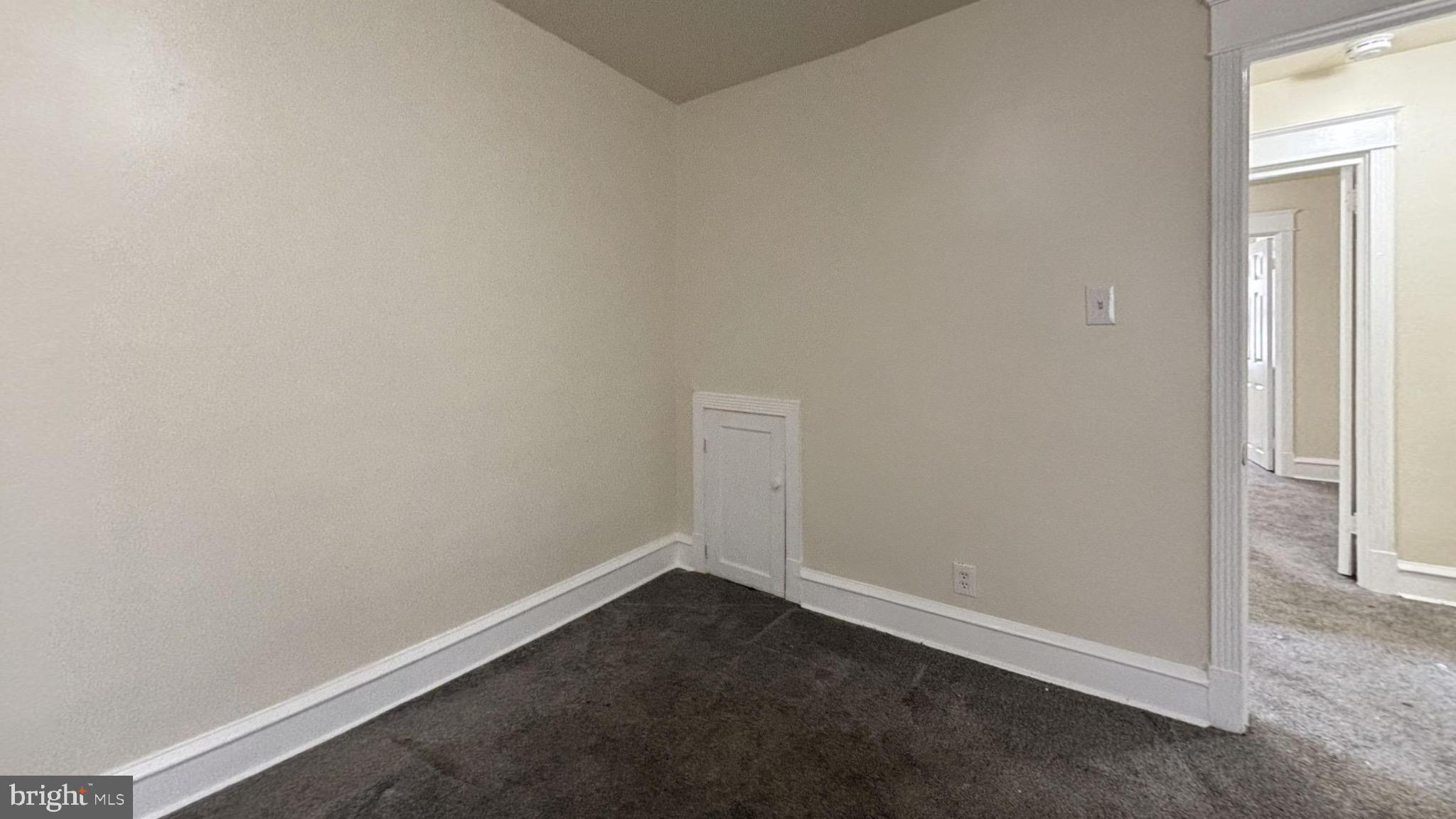 7246 Lamport Road Upper Darby, PA 19082 - Photo 6 of 10 an empty room with a window