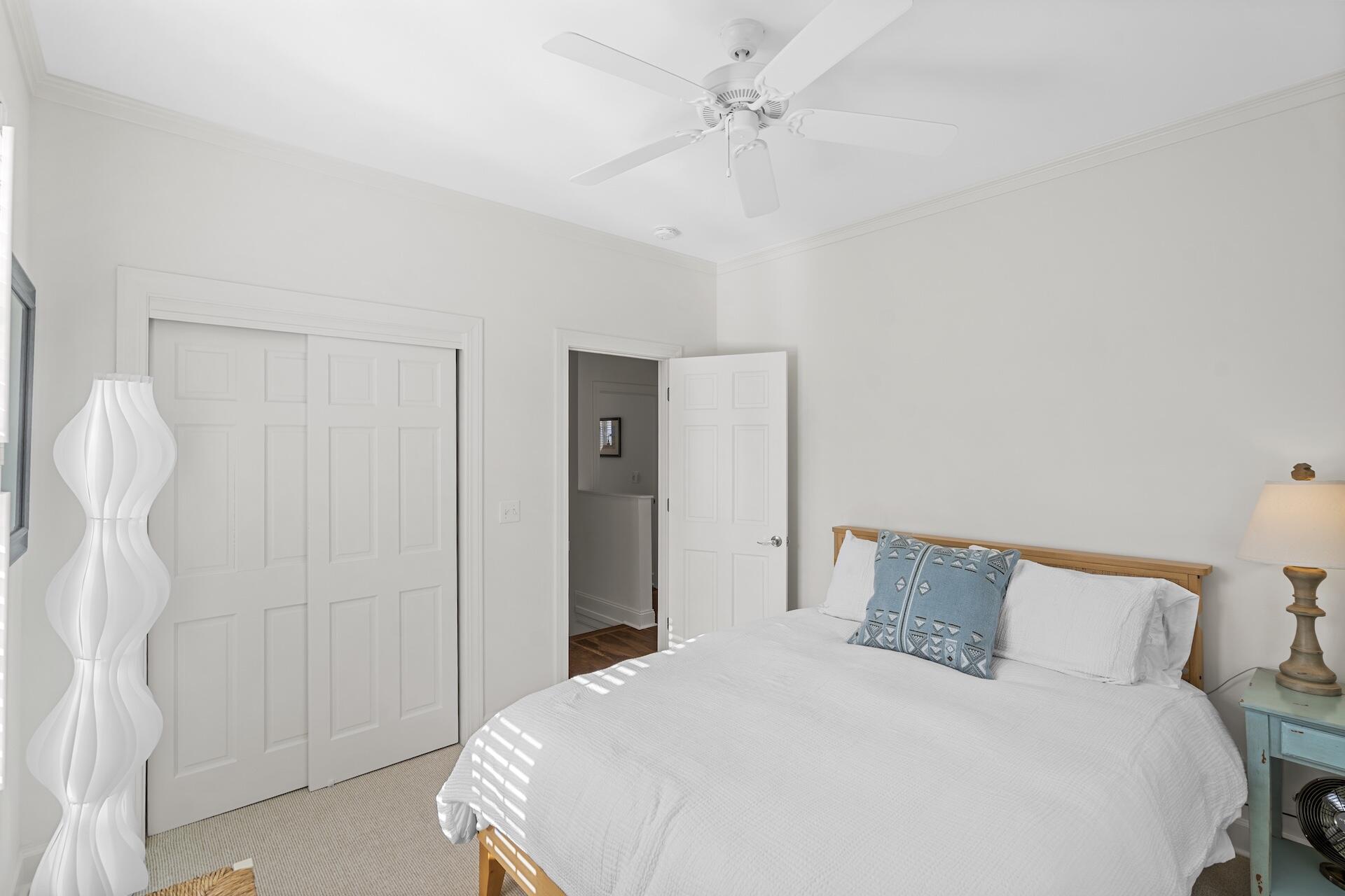 122 Smith Street Charleston, SC 29403 - Photo 21 of 24 SDH09023 (2)