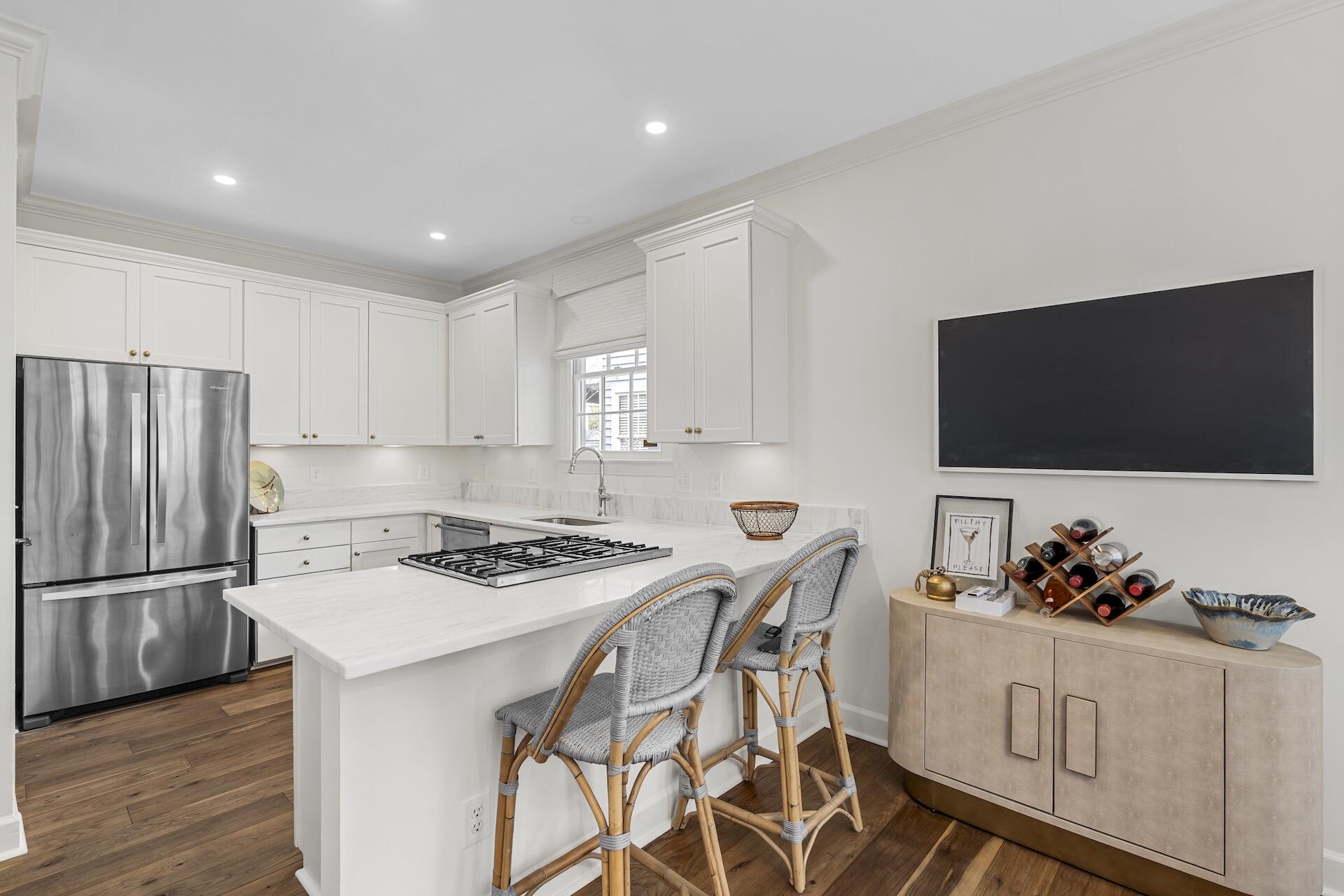 122 Smith Street Charleston, SC 29403 - Photo 6 of 24 SDH09005 (1)