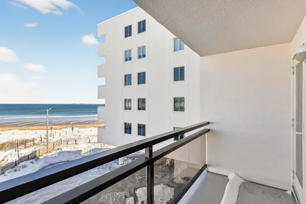 $649,000 | 1 Cleaves Street, Unit 304, Old Orchard Beach, ME 04064