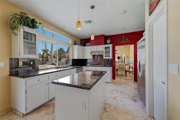 $650,000 | 1804 Dalton Drive, Henderson, NV 89014