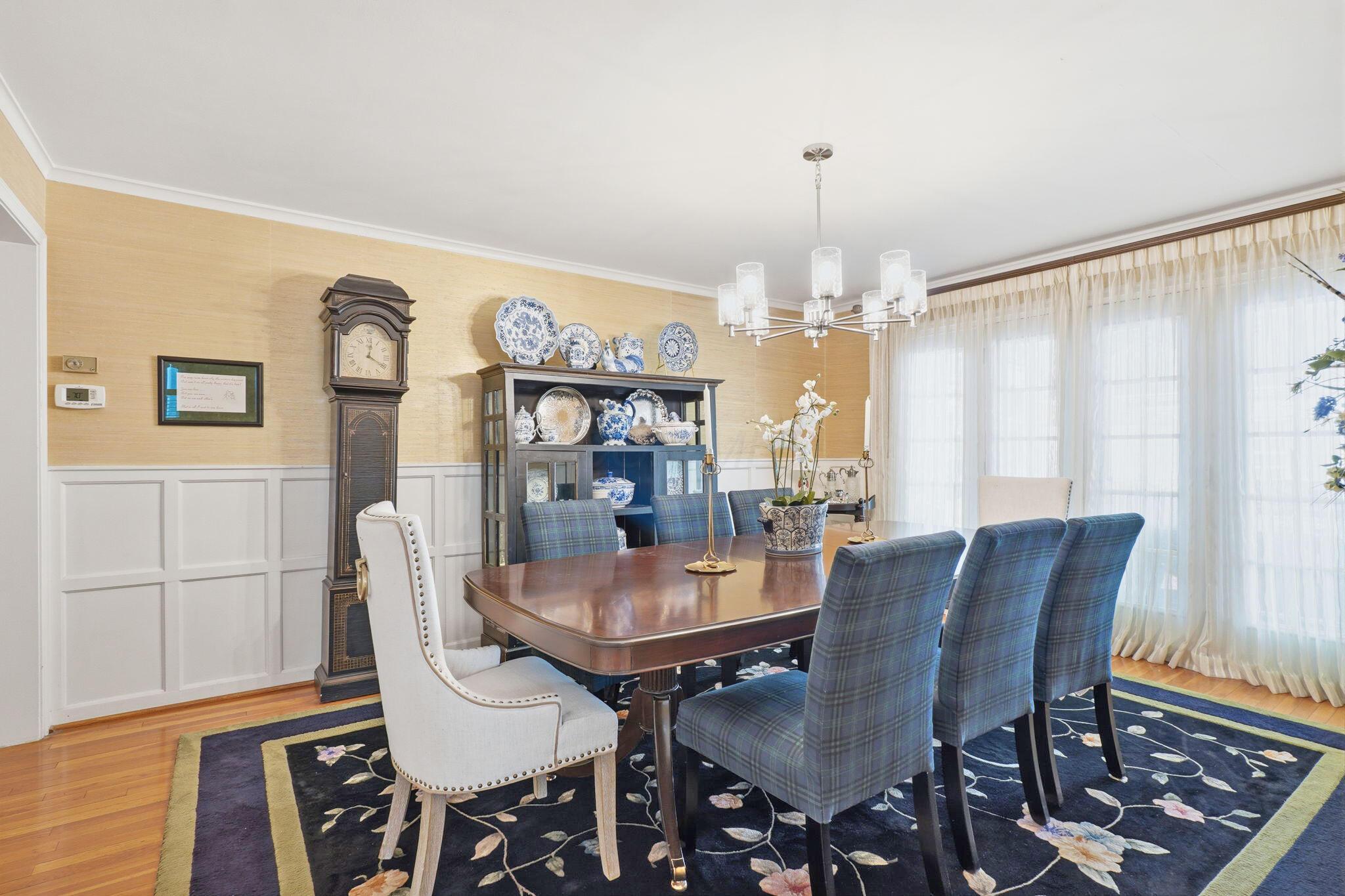 227 South Chesterfield Road Columbus, OH 43209 - Photo 25 of 77 Dining room