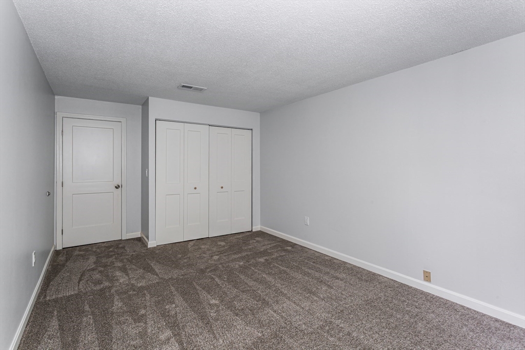 2209 Franklin Crossing Road, Unit 2209 Franklin, MA 02038 - Photo 16 of 32 Gallery Image 16