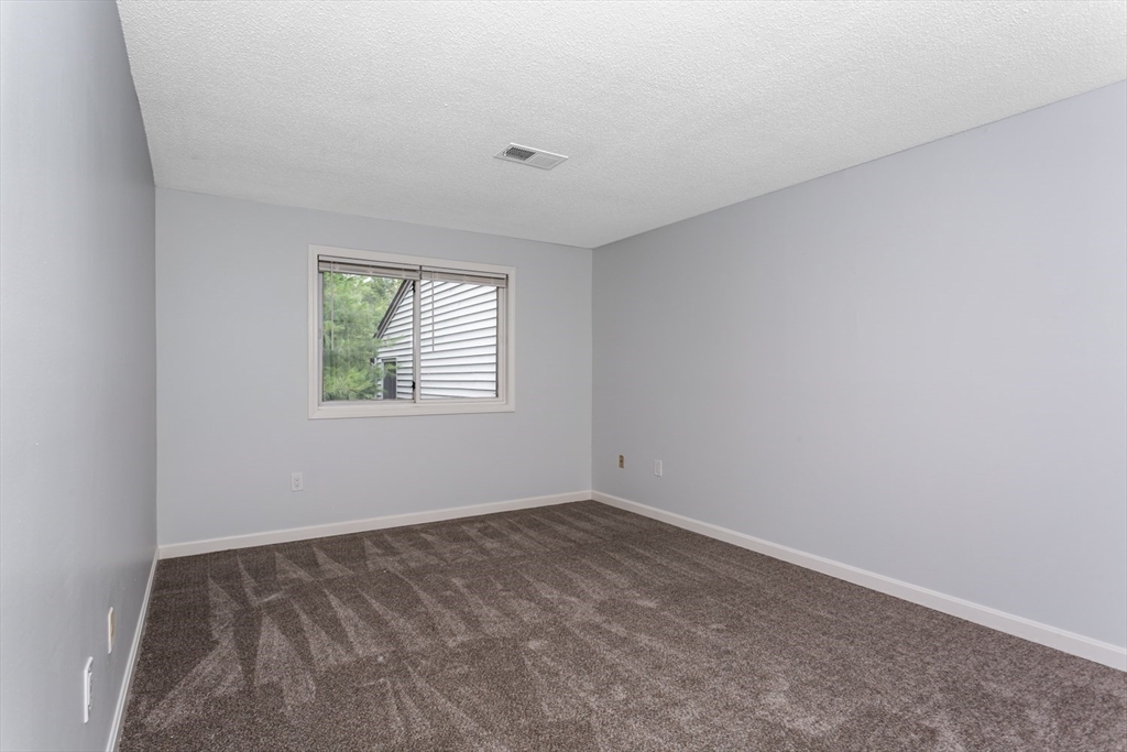 2209 Franklin Crossing Road, Unit 2209 Franklin, MA 02038 - Photo 20 of 32 Gallery Image 20