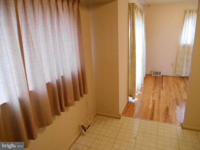 304 Bryanstone Road Reisterstown, MD 21136 - Photo 6 of 21 Kitchen