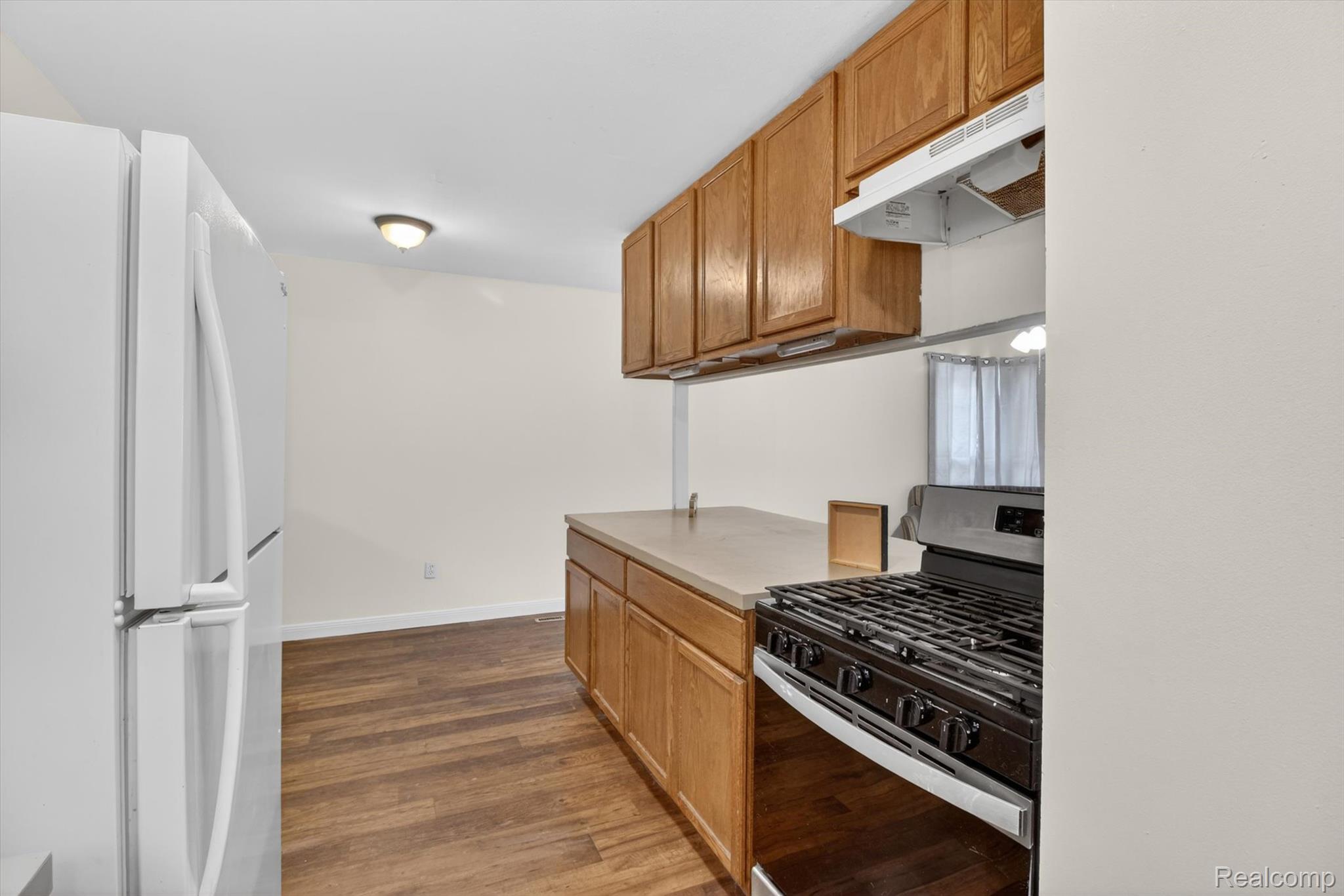 1459 Grove Road Ypsilanti, MI 48198 - Photo 12 of 36 11-1459-Grove-Rd-WindowStill-Photography.jpg