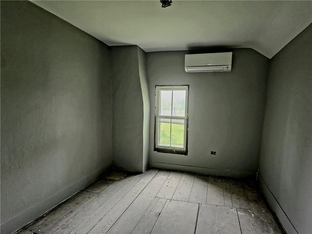 1295 Powers Road Springport, NY 13034 - Photo 11 of 17