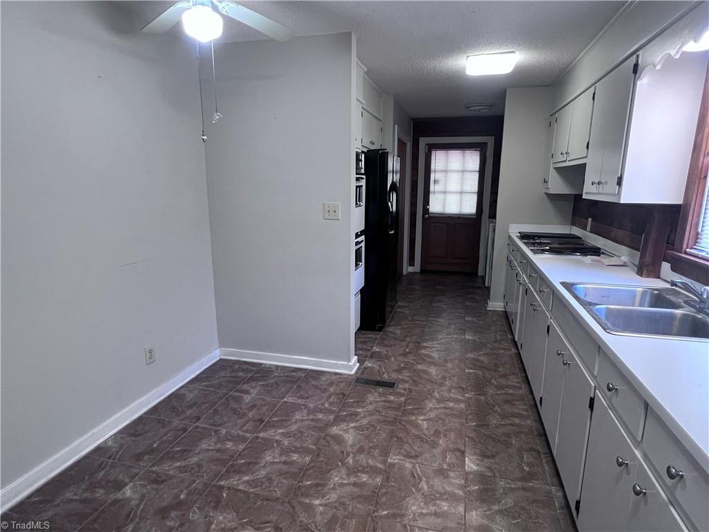 5875 Groometown Road High Point, NC 27263 - Photo 17 of 50