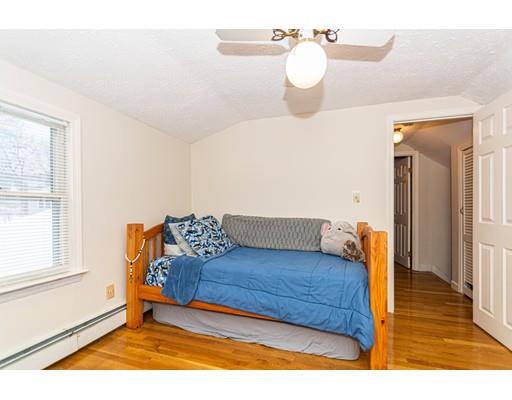 13 Tennyson Road Reading, MA 01867 - Photo 17 of 29 Gallery Image 17