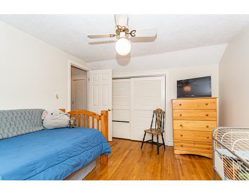 13 Tennyson Road Reading, MA 01867 - Photo 18 of 29 Gallery Image 18
