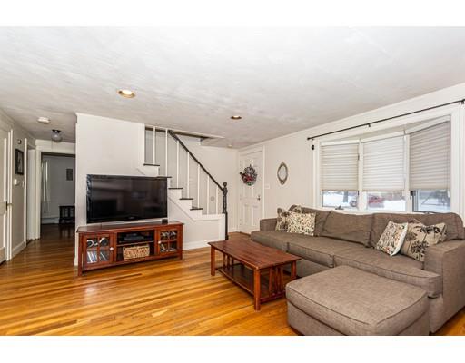 13 Tennyson Road Reading, MA 01867 - Photo 5 of 29 Gallery Image 5