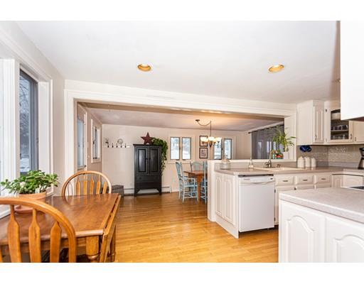 13 Tennyson Road Reading, MA 01867 - Photo 7 of 29 Gallery Image 7