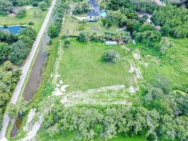 $2,500,000 | 7049 Northwest 84th Avenue, Parkland, FL 33067