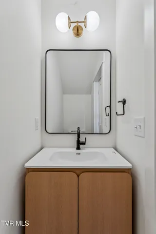 $475,000 | 1533 Pactolas Road, Unit 102, Johnson City, TN 37604