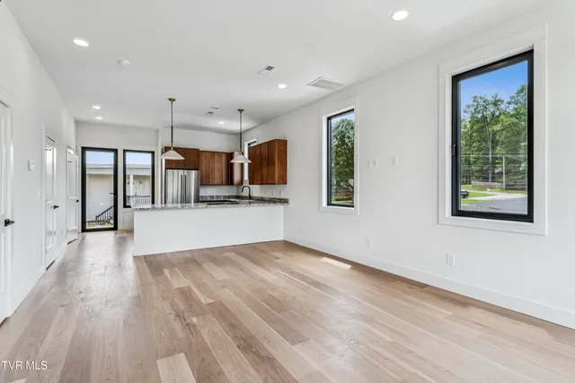 $475,000 | 1533 Pactolas Road, Unit 102, Johnson City, TN 37604