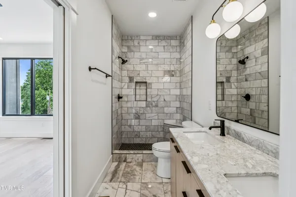 $449,000 | 1533 Pactolas Road, Unit 102, Johnson City, TN 37604