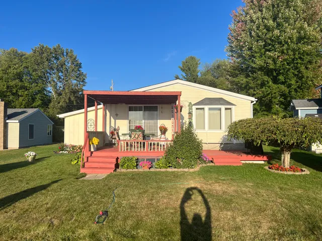 $320,000 | 12515 Rosemary Avenue, Grant, MI 49327