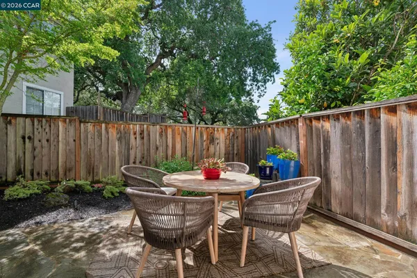 $799,999 | 5214 Pebble Glen Drive, Concord, CA 94521