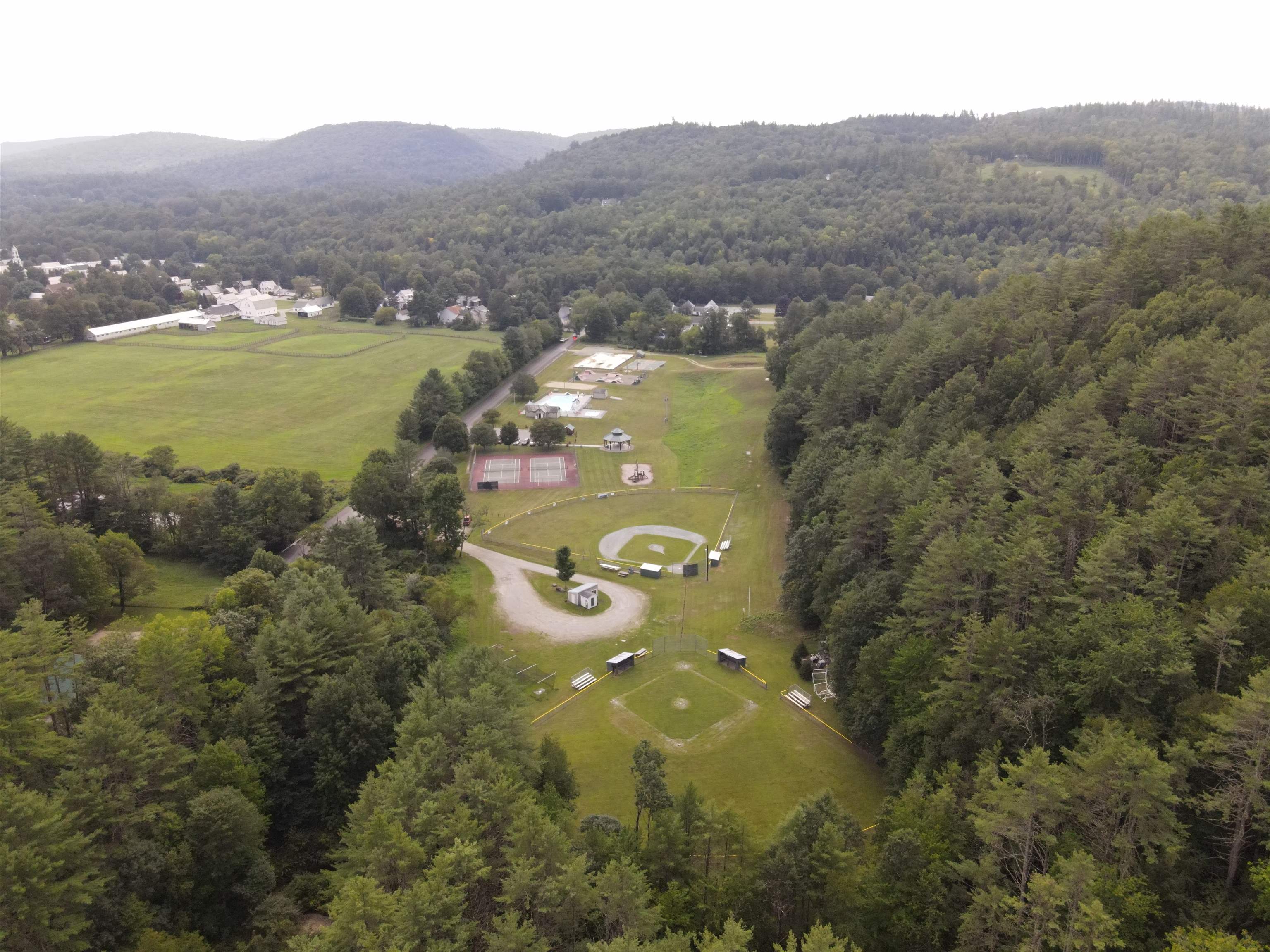 401 Lovers Ln Road Chester, VT 05143 - Photo 21 of 24