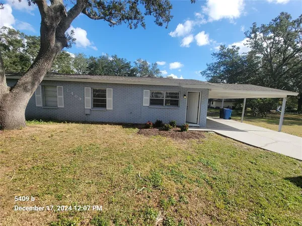 $1,395 | 5409 McLeod Drive, Tampa, FL 33610